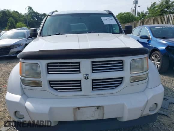 2011 Dodge Nitro Heat with VIN 1D4PU4GX0BW564036, listed as a IAAI auction lot 42855542 with 156,845 mi miles and . Bid and sale history available at DreamBid. Image 6.