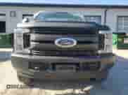 2017 Ford F-250 XLT с VIN 1FTBF2B60HEB82463, выставлен на аукционе Copart как лот 53782655 с пробегом 76 093 миль миль и Списание • Salvage title. История ставок и продаж доступна на DreamBid. Изображение 5.