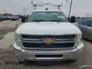 2012 Chevrolet Silverado 2500HD Work Truck z VIN 1GB0CVCG2CF207539, wystawiony jako Copart lot #47249085 z przebiegiem 125 552 mil mil oraz Czysty tytuł • Clean title. Historia ofert i sprzedaży dostępna na DreamBid. Obrazek 5.