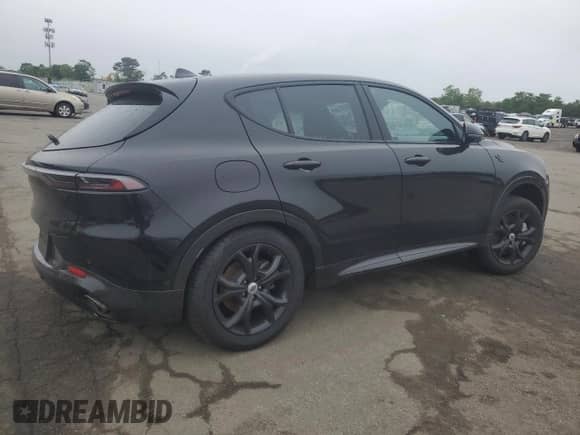2024 Dodge Hornet R/T Plus with VIN ZACPDFDW6R3A21972, listed as a Copart auction lot 61363415 with 7,089 mi miles and Salvage title. Bid and sale history available at DreamBid. Image 3.