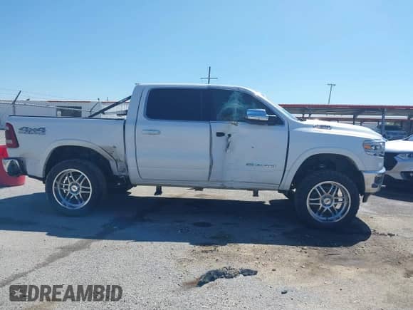 2019 Ram 1500 Longhorn с VIN 1C6SRFKT3KN595190, выставлен на аукционе IAAI как лот 38897906 с пробегом 49 588 миль миль и . История ставок и продаж доступна на DreamBid. Изображение 13.