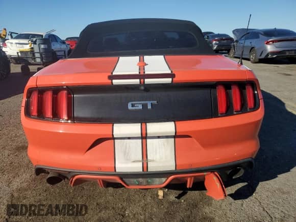 2016 Ford Mustang GT Premium z VIN 1FATP8FF4G5331668, wystawiony jako Copart lot #85703135 z przebiegiem 75 472 mil mil oraz Szkoda całkowita • Salvage title. Historia ofert i sprzedaży dostępna na DreamBid. Obrazek 6.