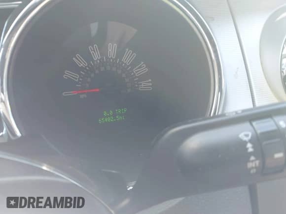 2006 Ford Mustang GT Deluxe z VIN 1ZVFT85H865193554, wystawiony jako IAAI lot #43188971 z przebiegiem 65 402 mil mil oraz . Historia ofert i sprzedaży dostępna na DreamBid. Obrazek 7.