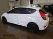 2016 Hyundai Accent SE z VIN KMHCT5AE8GU290790, wystawiony jako Copart lot #69848635 z przebiegiem 125 667 mil mil oraz Czysty tytuł • Clean title. Historia ofert i sprzedaży dostępna na DreamBid. Obrazek 2.