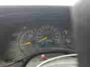 2000 GMC Sierra 1500 SLE с VIN 2GTEK19TXY1305668, выставлен на аукционе Copart как лот 60676635 с пробегом 179 906 миль миль и Списание • Salvage title. История ставок и продаж доступна на DreamBid. Изображение 9.