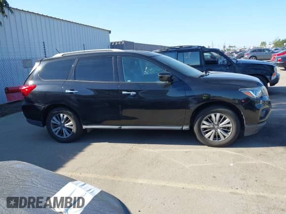 2018 Nissan Pathfinder S with VIN 5N1DR2MN6JC633381, listed as a IAAI auction lot 41999410 with 106,561 mi miles and . Bid and sale history available at DreamBid. Image 13.