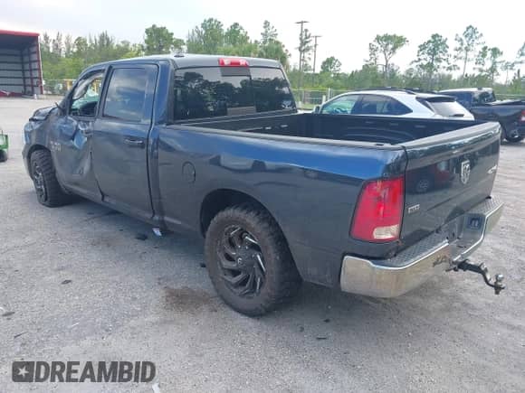 2019 Ram 1500 Big Horn z VIN 1C6RR7TT6KS596984, wystawiony jako IAAI lot #42678677 z przebiegiem 35 666 mil mil oraz . Historia ofert i sprzedaży dostępna na DreamBid. Obrazek 3.