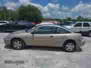 2000 Chevrolet Cavalier z VIN 1G1JC1241Y7123917, wystawiony jako IAAI lot #42683589 z przebiegiem 74 267 mil mil oraz . Historia ofert i sprzedaży dostępna na DreamBid. Obrazek 14.