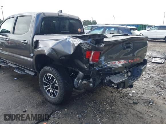 2023 Toyota Tacoma SR с VIN 3TYCZ5AN7PT109786, выставлен на аукционе IAAI как лот 42926073 с пробегом 51 321 миль миль и . История ставок и продаж доступна на DreamBid. Изображение 6.