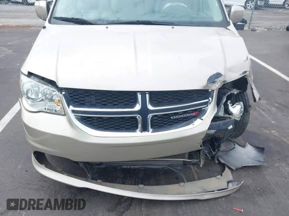 2012 Dodge Grand Caravan SXT z VIN 2C4RDGCG1CR399332, wystawiony jako IAAI lot #43444930 z przebiegiem 151 325 mil mil oraz . Historia ofert i sprzedaży dostępna na DreamBid. Obrazek 12.