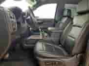 2019 Chevrolet Silverado 1500 LTZ с VIN 1GCPWEED2KZ140992, выставлен на аукционе Copart как лот 63508025 с пробегом 108 728 миль миль и Списание • Salvage title. История ставок и продаж доступна на DreamBid. Изображение 7.