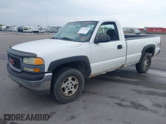 2002 GMC Sierra 1500 SLE z VIN 1GTEK14T12Z313681, wystawiony jako IAAI lot #43052983 z przebiegiem Nie podano mil oraz . Historia ofert i sprzedaży dostępna na DreamBid. Obrazek 17.