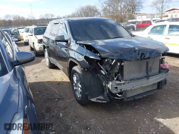 2020 Chevrolet Traverse LS z VIN 1GNEVFKW3LJ142005, wystawiony jako IAAI lot #41668021 z przebiegiem 30 903 mil mil oraz . Historia ofert i sprzedaży dostępna na DreamBid. Obrazek 18.