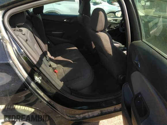 2017 Chevrolet Cruze LT с VIN 1G1BE5SMXH7197701, выставлен на аукционе IAAI как лот 43202080 с пробегом Не указан миль и . История ставок и продаж доступна на DreamBid. Изображение 8.