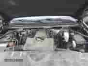 2017 Chevrolet Silverado 1500 Work Truck z VIN 1GCVKNEH0HZ356502, wystawiony jako IAAI lot #41367789 z przebiegiem 83 819 mil mil oraz . Historia ofert i sprzedaży dostępna na DreamBid. Obrazek 10.