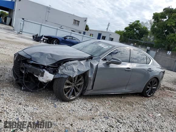 2024 Lexus IS 350 F Sport z VIN JTHGZ1B2XR5076820, wystawiony jako Copart lot #70474665 z przebiegiem 23 126 mil mil oraz Nie do naprawy • Non repairable. Historia ofert i sprzedaży dostępna na DreamBid. Obrazek 1.