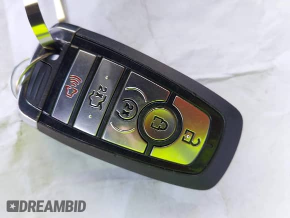 2024 Ford Mustang GT Premium с VIN 1FA6P8CFXR5433030, выставлен на аукционе IAAI как лот 43204997 с пробегом 10 861 миль миль и . История ставок и продаж доступна на DreamBid. Изображение 11.