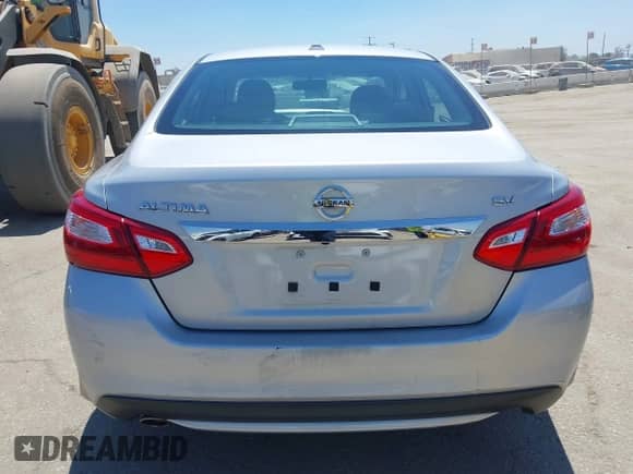 2016 Nissan Altima S с VIN 1N4AL3AP5GC171186, выставлен на аукционе IAAI как лот 42923525 с пробегом 117 038 миль миль и . История ставок и продаж доступна на DreamBid. Изображение 17.