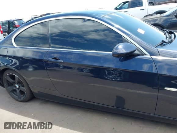 2007 BMW 3 Series 328i с VIN WBAWB33577PV72128, выставлен на аукционе IAAI как лот 42676843 с пробегом 88 587 миль миль и . История ставок и продаж доступна на DreamBid. Изображение 13.