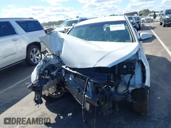 2017 Hyundai Sonata 2.4L z VIN 5NPE24AF7HH594935, wystawiony jako IAAI lot #43383386 z przebiegiem Nie podano mil oraz . Historia ofert i sprzedaży dostępna na DreamBid. Obrazek 11.