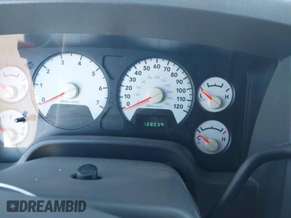 2007 Dodge 1500 SLT with VIN 1D7HA18247S158065, listed as a IAAI auction lot 43570882 with 128,039 mi miles and . Bid and sale history available at DreamBid. Image 7.