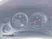 2010 Chevrolet Suburban LT z VIN 1GNUCJE08AR133987, wystawiony jako IAAI lot #42413997 z przebiegiem 268 401 mil mil oraz . Historia ofert i sprzedaży dostępna na DreamBid. Obrazek 7.