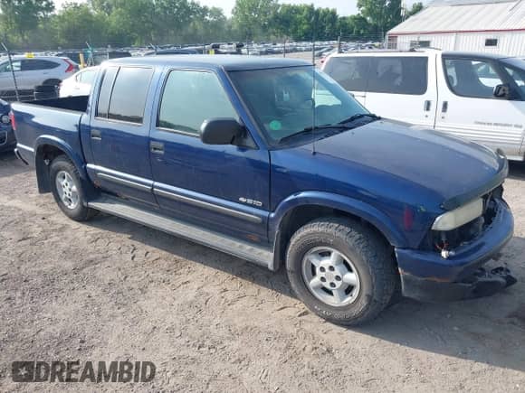 2003 Chevrolet S-10 LS с VIN 1GCDT13X63K165969, выставлен на аукционе IAAI как лот 42517781 с пробегом 139 142 миль миль и . История ставок и продаж доступна на DreamBid. Изображение 1.