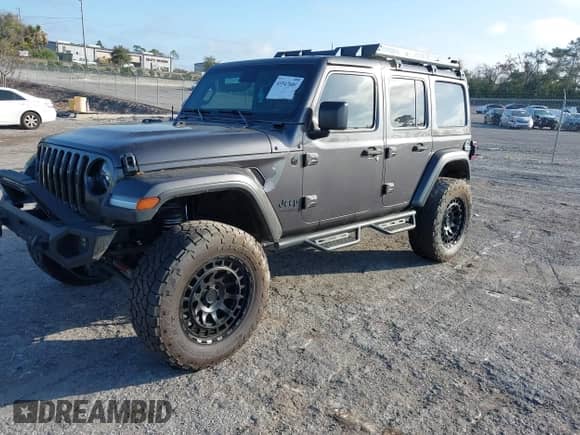 2021 Jeep Wrangler Unlimited Sahara High Altitude with VIN 1C4HJXEM8MW670290, listed as a IAAI auction lot 41547689 with 21,862 mi miles and . Bid and sale history available at DreamBid. Image 17.