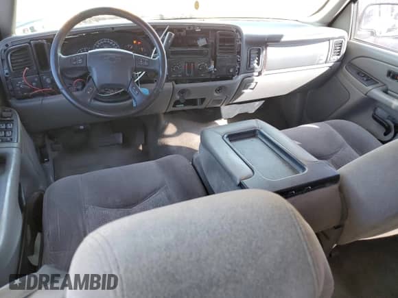 2006 Chevrolet Tahoe LS z VIN 1GNEC13V56R158680, wystawiony jako Copart lot #42985465 z przebiegiem 155 335 mil mil oraz Szkoda całkowita • Salvage title. Historia ofert i sprzedaży dostępna na DreamBid. Obrazek 8.