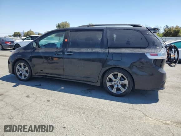 2020 Toyota Sienna SE z VIN 5TDXZ3DC0LS045936, wystawiony jako Copart lot #65421045 z przebiegiem 163 197 mil mil oraz Szkoda całkowita • Salvage title. Historia ofert i sprzedaży dostępna na DreamBid. Obrazek 2.