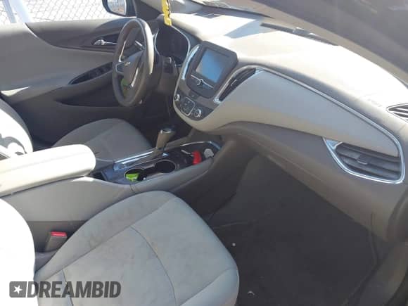 2018 Chevrolet Malibu LT z VIN 1G1ZD5ST7JF145740, wystawiony jako IAAI lot #43370388 z przebiegiem 94 051 mil mil oraz . Historia ofert i sprzedaży dostępna na DreamBid. Obrazek 5.