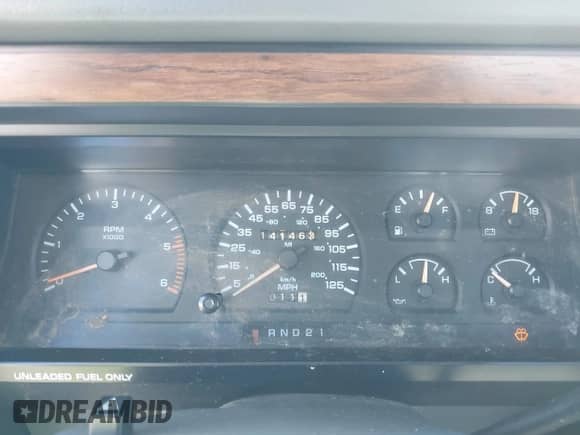 1992 Dodge Dakota z VIN 1B7HL26Y3NS501835, wystawiony jako IAAI lot #42808146 z przebiegiem 141 463 mil mil oraz . Historia ofert i sprzedaży dostępna na DreamBid. Obrazek 7.