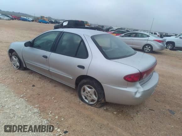 2005 Chevrolet Cavalier with VIN 1G1JC52F857177798, listed as a IAAI auction lot 35373008 with 200,037 mi miles and . Bid and sale history available at DreamBid. Image 3.