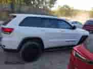 2018 Jeep Grand Cherokee Altitude с VIN 1C4RJFAG9JC467209, выставлен на аукционе IAAI как лот 43188060 с пробегом 67 417 миль миль и . История ставок и продаж доступна на DreamBid. Изображение 13.