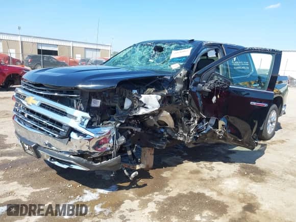 2022 Chevrolet Silverado 1500 LTZ z VIN 1GCPWEED1NZ216934, wystawiony jako IAAI lot #39846065 z przebiegiem 51 306 mil mil oraz . Historia ofert i sprzedaży dostępna na DreamBid. Obrazek 2.