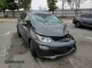 2017 Chevrolet Bolt EV Premier z VIN 1G1FX6S02H4140974, wystawiony jako Copart lot #69942603 z przebiegiem 107 935 mil mil oraz . Historia ofert i sprzedaży dostępna na DreamBid. Obrazek 10.