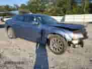 2011 Chrysler 300 Limited с VIN 2C3CA5CG4BH592442, выставлен на аукционе Copart как лот 80274685 с пробегом 124 118 миль миль и Списание • Salvage title. История ставок и продаж доступна на DreamBid. Изображение 4.