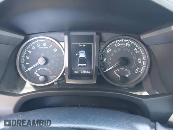 2021 Toyota Tacoma SR5 с VIN 5TFAZ5CN7MX112757, выставлен на аукционе IAAI как лот 42517988 с пробегом 39 885 миль миль и . История ставок и продаж доступна на DreamBid. Изображение 7.