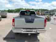 2011 Nissan Frontier SV z VIN 1N6AD0FV2BC437122, wystawiony jako IAAI lot #42517785 z przebiegiem 161 454 mil mil oraz . Historia ofert i sprzedaży dostępna na DreamBid. Obrazek 16.