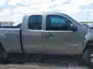 2013 GMC Sierra 1500 SLE z VIN 1GTR1VE07DZ170934, wystawiony jako IAAI lot #42363382 z przebiegiem 115 785 mil mil oraz . Historia ofert i sprzedaży dostępna na DreamBid. Obrazek 14.