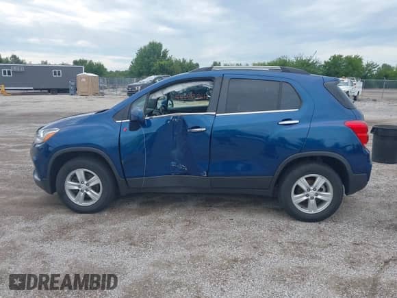 2019 Chevrolet Trax LT with VIN 3GNCJPSBXKL388613, listed as a IAAI auction lot 42959477 with 85,406 mi miles and . Bid and sale history available at DreamBid. Image 14.