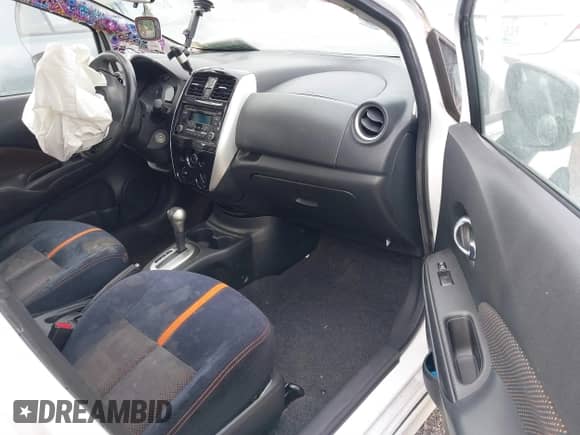 2015 Nissan Note S with VIN 3N1CE2CP2FL372456, listed as a IAAI auction lot 41448130 with 121,872 mi miles and . Bid and sale history available at DreamBid. Image 5.