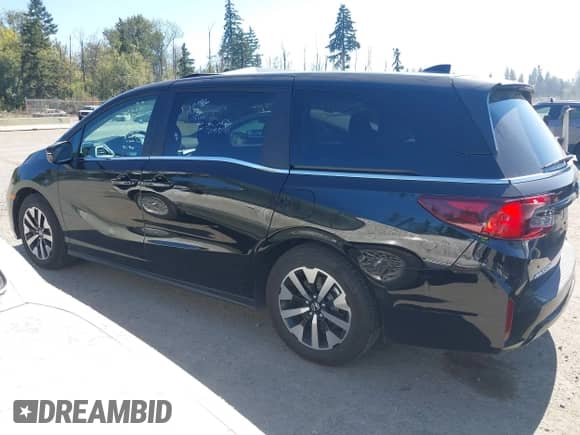 2025 Honda Odyssey EX-L with VIN 5FNRL6H69SB073219, listed as a IAAI auction lot 43217213 with 5,328 mi miles and . Bid and sale history available at DreamBid. Image 14.