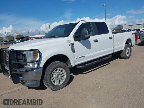 2018 Ford F-250 Platinum with VIN 1FT7W2BTXJEB28637, listed as a IAAI auction lot 43530715 with Not provided miles and . Bid and sale history available at DreamBid. Image 2.