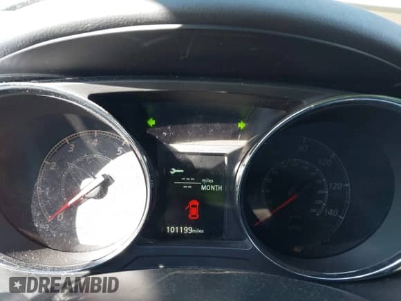 2021 Mitsubishi Outlander ES z VIN JA4APUAU1MU000896, wystawiony jako IAAI lot #41721805 z przebiegiem 101 199 mil mil oraz . Historia ofert i sprzedaży dostępna na DreamBid. Obrazek 7.