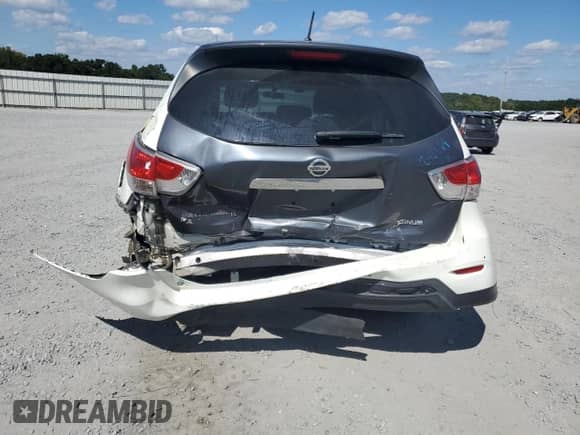 2016 Nissan Pathfinder S with VIN 5N1AR2MM5GC611133, listed as a Copart auction lot 71197535 with 217,627 mi miles and Salvage title. Bid and sale history available at DreamBid. Image 6.