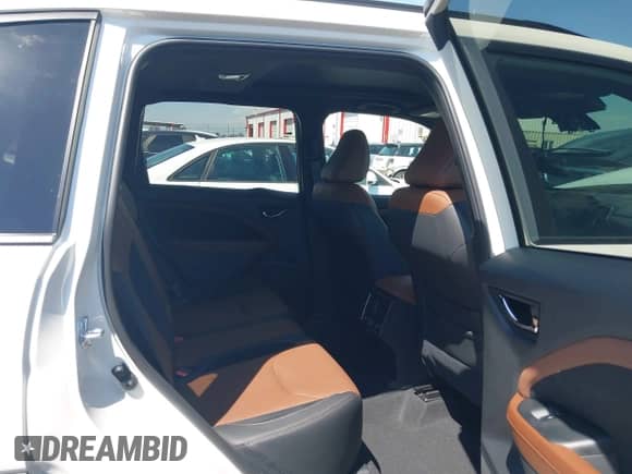 2025 SUBARU FORESTER HYBRID TOURING с VIN JF2SLSTD1SH422066, выставлен на аукционе IAAI как лот 43074277 с пробегом 557 миль миль и . История ставок и продаж доступна на DreamBid. Изображение 8.