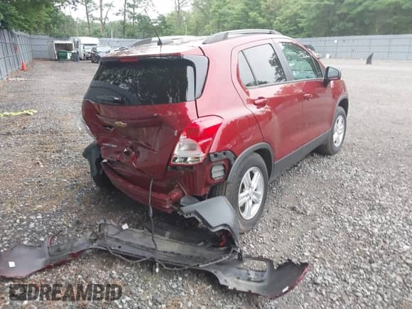 2022 Chevrolet Trax LT с VIN KL7CJPSM4NB528958, выставлен на аукционе IAAI как лот 42931808 с пробегом 42 922 миль миль и . История ставок и продаж доступна на DreamBid. Изображение 4.