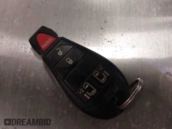 2010 Dodge Grand Caravan SXT with VIN 2D4RN5D14AR416488, listed as a IAAI auction lot 38412602 with 136,997 mi miles and . Bid and sale history available at DreamBid. Image 11.