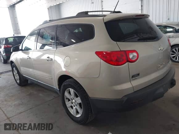 2012 Chevrolet Traverse 2LT with VIN 1GNKVJED5CJ141275, listed as a IAAI auction lot 42395686 with 234,476 mi miles and . Bid and sale history available at DreamBid. Image 3.